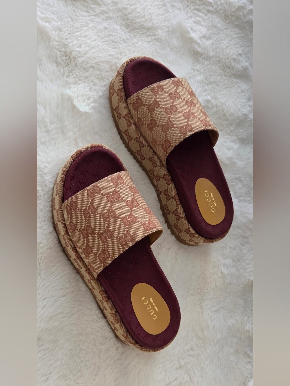 Gucci Women's Beige Monogram Slide Sandals with Burgundy Footbed